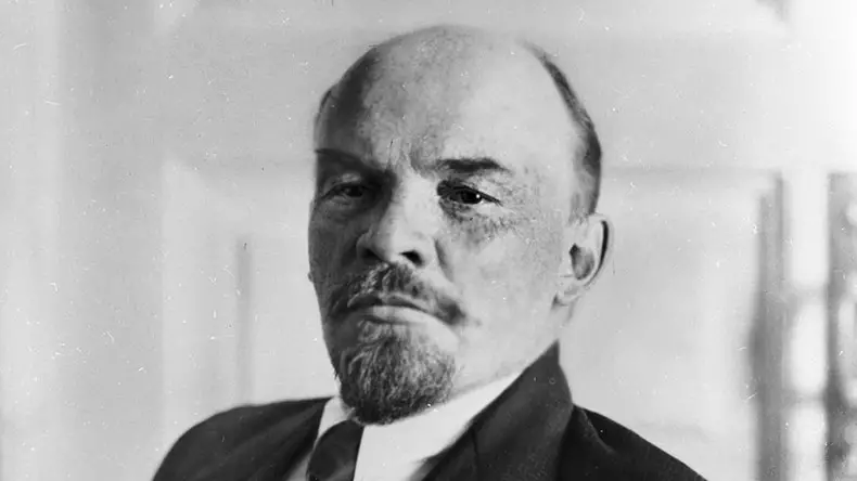 Lenin rebelión en la granja