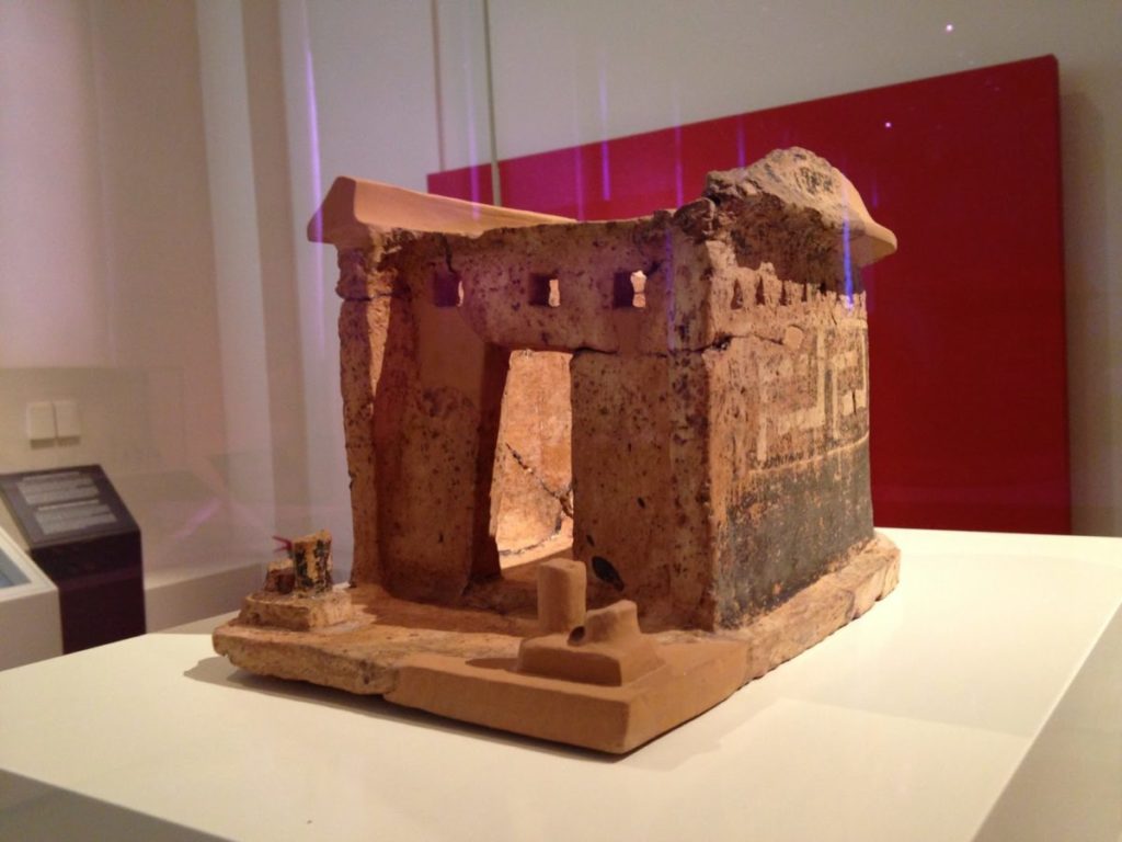 LA ARQUITECTURA DE LA ANTIGUA GRECIA Y SUS IMPORTANTES TEMPLOS