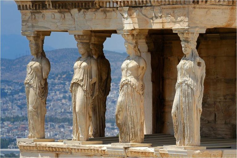 LA ARQUITECTURA DE LA ANTIGUA GRECIA Y SUS IMPORTANTES TEMPLOS