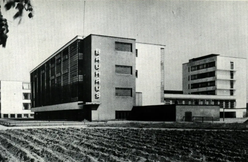 EL ESTILO BAUHAUS, ESCUELA Y CARACTERÍSTICA SIMPLICIDAD