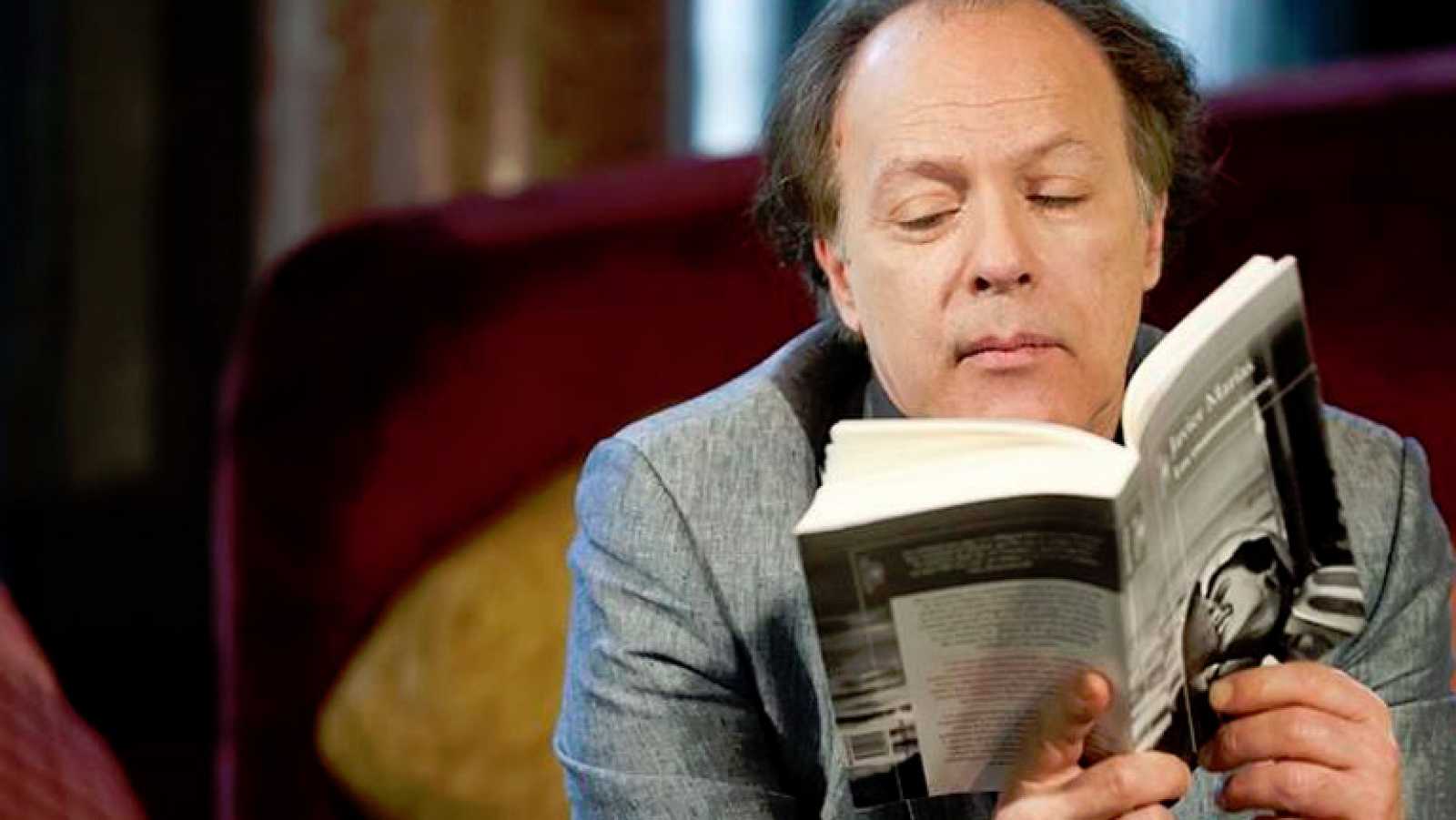 LOS ENAMORAMIENTOS DE JAVIER MARÍAS: RESUMEN, BIOGRAFÍA